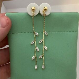 Elegant Gold Leaf Drop Earrings